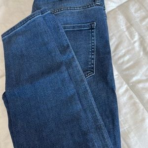 Women’s express mid rise leggings . Size 6s